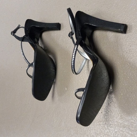 Jacqueline Ferrar Black and Bling Strappy Heels - Picture 5 of 11